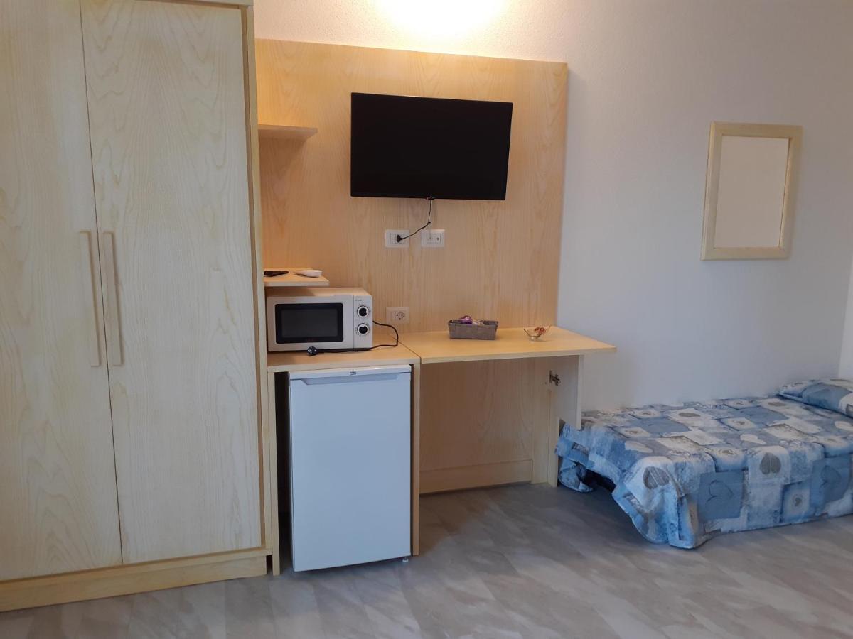 Agriturismo B&B Mares E Montes De Marrante シニスコーラ エクステリア 写真