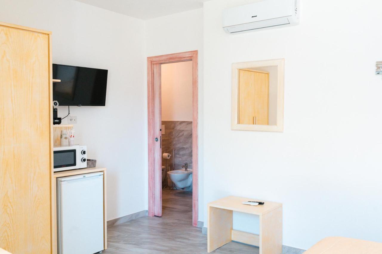 Agriturismo B&B Mares E Montes De Marrante シニスコーラ エクステリア 写真
